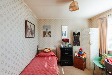 Photo of property in 2 Rochester Street, Awapuni, Palmerston North, 4412