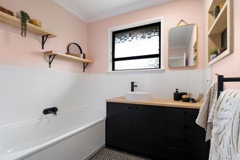 Photo of property in 106a Chapel Street, Otumoetai, Tauranga, 3110