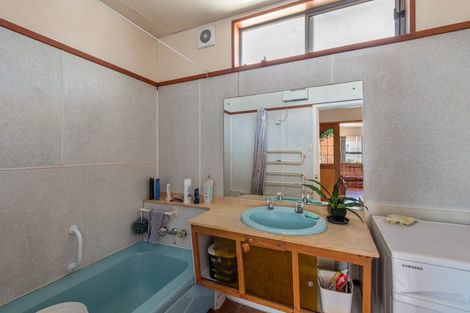 Photo of property in 16 Buchanans Road, Sockburn, Christchurch, 8042