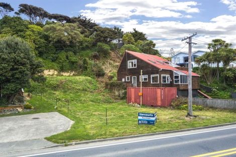 Photo of property in 158 Paremata Road, Paremata, Porirua, 5024
