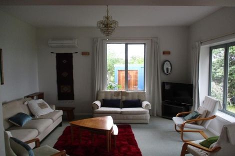 Photo of property in 137 Wellington Road, Paekakariki, 5034