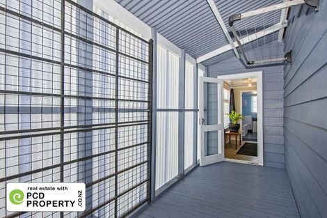 Photo of property in 25 View Road, Hikurangi, 0114