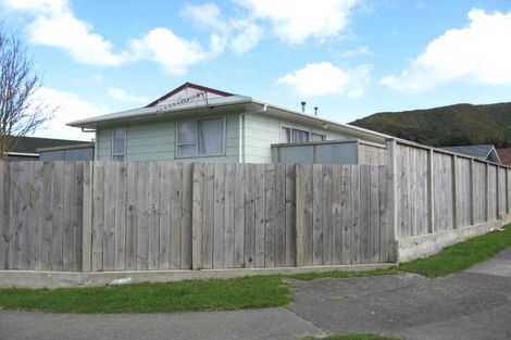 Photo of property in 331 Wellington Road, Wainuiomata, Lower Hutt, 5014
