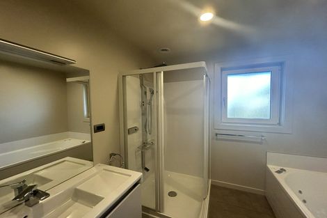 Photo of property in 36 Northview Avenue, Winton, 9720