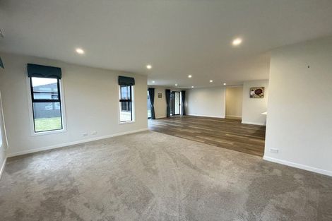 Photo of property in 7 Benmore Place, Poraiti, Napier, 4112