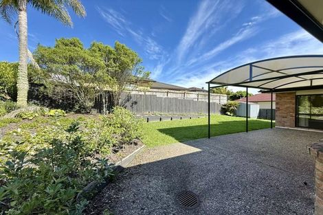 Photo of property in 5 Pittville Place, Henderson, Auckland, 0612