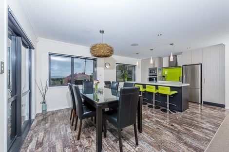 Photo of property in 91 Zanders Road, Helensville, Waimauku, 0882