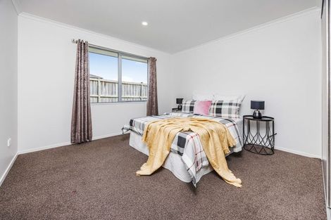 Photo of property in 78 Harriet Johnston Drive, Pokeno, 2402