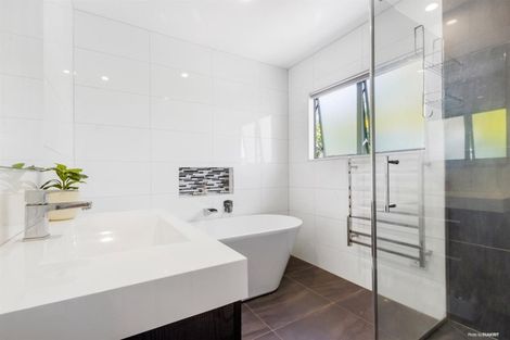 Photo of property in 8 Chippewa Place, Conifer Grove, Takanini, 2112