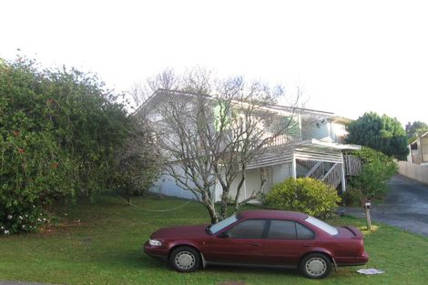 Photo of property in 19a Orton Street, Glenfield, Auckland, 0627
