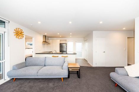 Photo of property in 5 Sharda Grove, Paraparaumu Beach, Paraparaumu, 5032