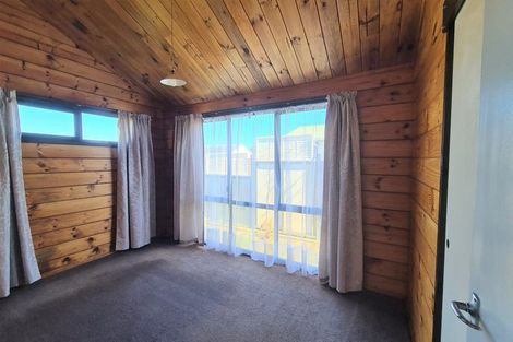 Photo of property in 49 Brennan Place, Opunake, 4616