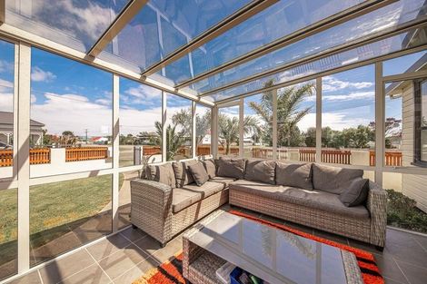 Photo of property in 29 Romilly Street, Westport, 7825