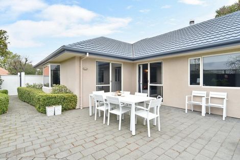 Photo of property in 16 Pepperwood Place, Shirley, Christchurch, 8061