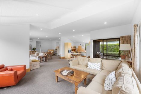 Photo of property in 7 Dodds Crescent, Otaki Beach, Otaki, 5512