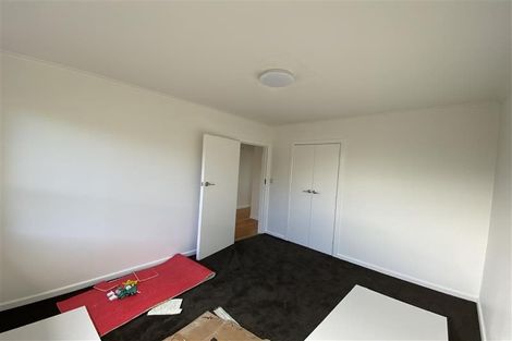 Photo of property in 50 Awaroa Road, Sunnyvale, Auckland, 0612