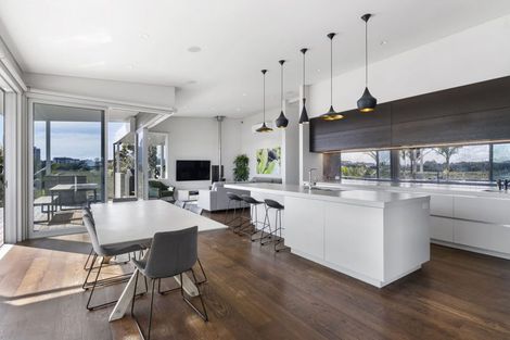 Photo of property in 53 Walter Street, Hauraki, Auckland, 0622