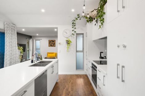 Photo of property in 105 Kotuku Crescent, Woolston, Christchurch, 8023