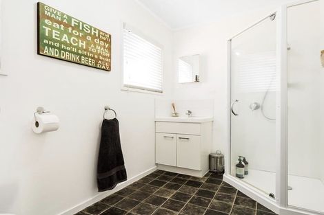 Photo of property in 1/131 Glamorgan Drive, Torbay, Auckland, 0630