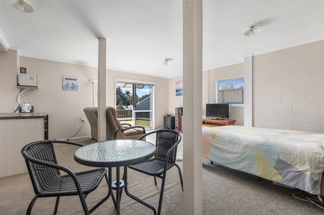 Photo of property in 6 Westwood Street, Bellevue, Tauranga, 3110