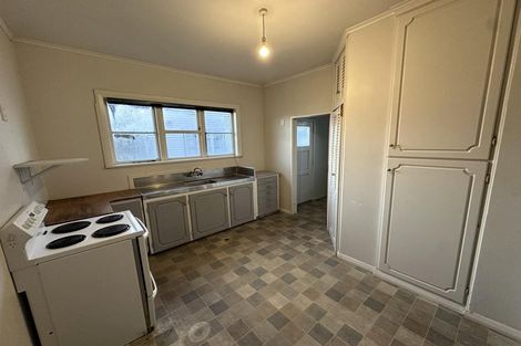 Photo of property in 8 Mcparland Street, Ebdentown, Upper Hutt, 5018