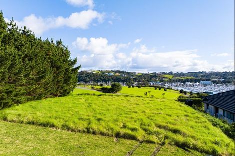 Photo of property in 7 Waimaki Way, Gulf Harbour, Whangaparaoa, 0930
