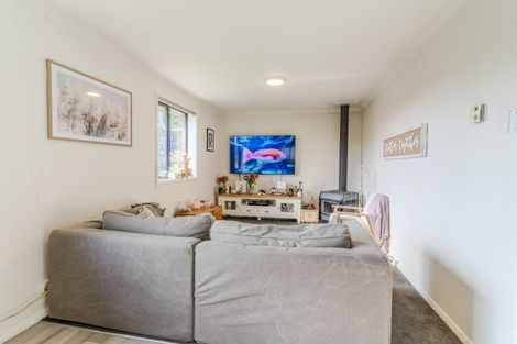 Photo of property in 2 Flower Street, Fairfield, Dunedin, 9018