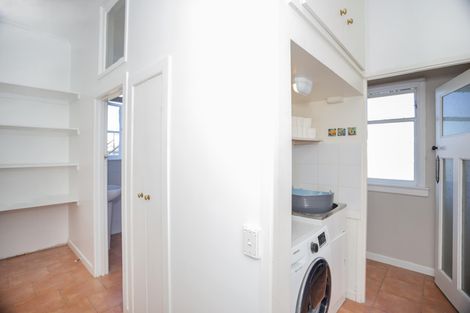 Photo of property in 35 Mersey Street, South Hill, Oamaru, 9400