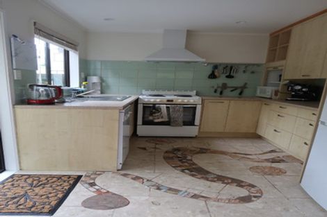 Photo of property in 35b Sunhaven Drive, Newlands, Wellington, 6037