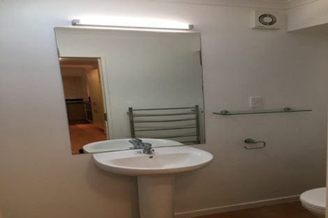 Photo of property in 37 Sydenham Street, Northland, Wellington, 6012