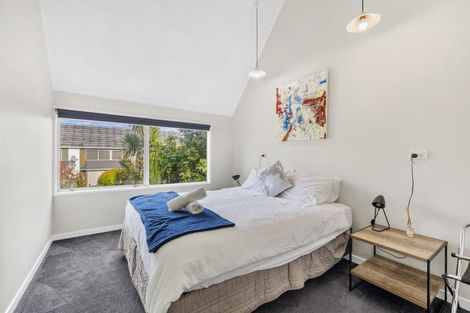 Photo of property in 100 Lake Road, Koutu, Rotorua, 3010