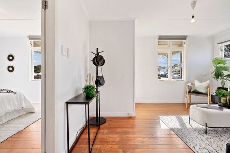 Photo of property in 3 Raumati Crescent, Onerahi, Whangarei, 0110