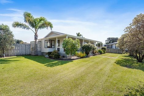 Photo of property in 16 Holland Close, Pauanui, Hikuai, 3579