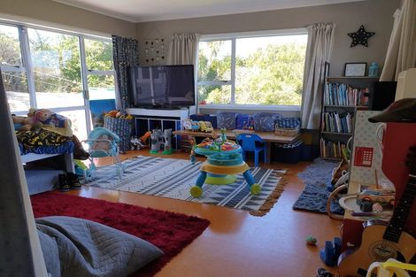 Photo of property in 12 Herewini Street, Titahi Bay, Porirua, 5022