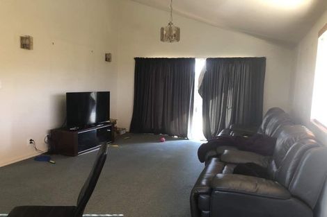 Photo of property in 157 West Harbour Drive, West Harbour, Auckland, 0618