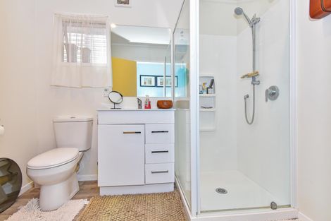 Photo of property in 519 Oruarangi Road, Mangere, Auckland, 2022