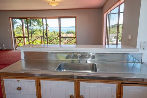 Photo of property in 7 Cable Bay Block Road, Cable Bay, 0420