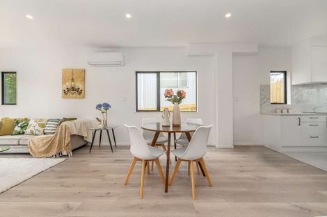 Photo of property in 47a Crestview Rise, Papakura, 2110