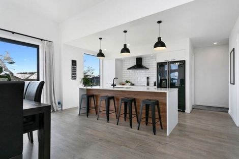 Photo of property in 2b Baxter Michael Crescent, Cambridge, 3434