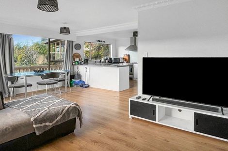 Photo of property in 52 Hilltop Avenue, Morningside, Whangarei, 0110