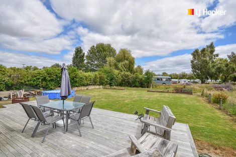 Photo of property in 41 Greenwich Street, Waihola, Milton, 9073