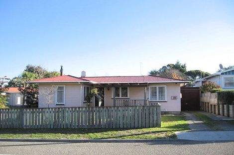 Photo of property in 13 Hillcrest Road, Raumati South, Paraparaumu, 5032
