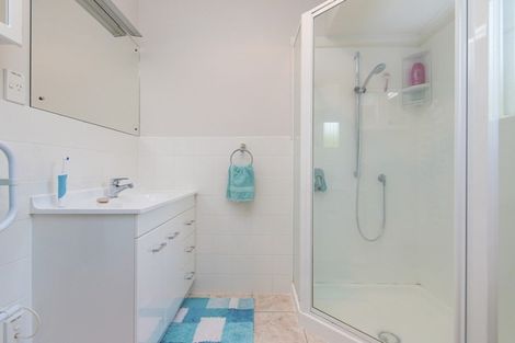 Photo of property in 13 Tom Keven Way, Pukekohe, 2120