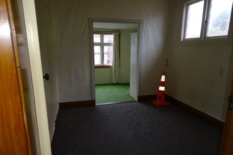 Photo of property in 36 Brown Street, Strathern, Invercargill, 9812