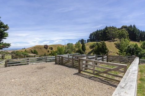 Photo of property in 105 Waterfall Road, Paraparaumu, 5032