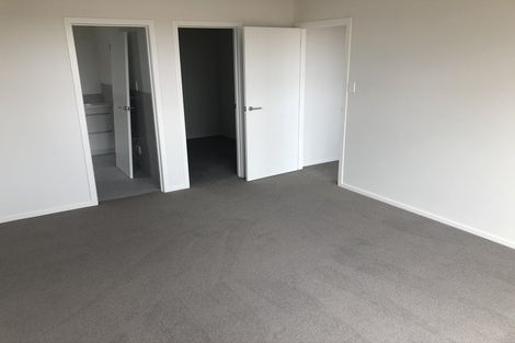 Photo of property in 9 Davey Crescent, Orewa, 0931