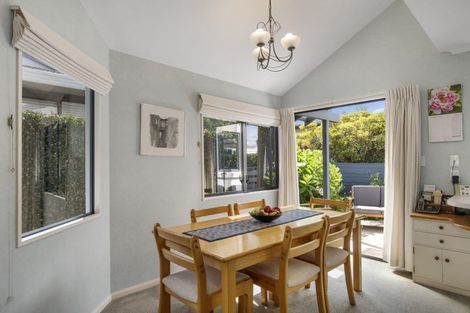 Photo of property in 480c Devonport Road, Tauranga South, Tauranga, 3112