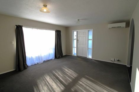 Photo of property in 8 Peckham Lane, Woolston, Christchurch, 8062