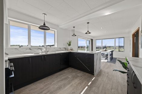 Photo of property in 218 Taipo Road, Rongotea, Palmerston North, 4476