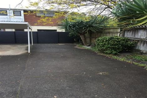 Photo of property in 2/7 Ellerton Road, Mount Eden, Auckland, 1024